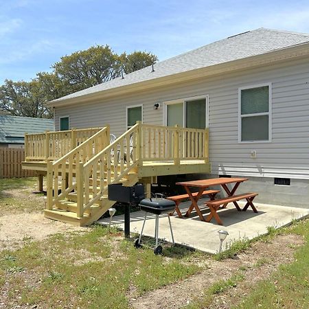Villa Shrimp On The Barbee Oak Island Exterior foto