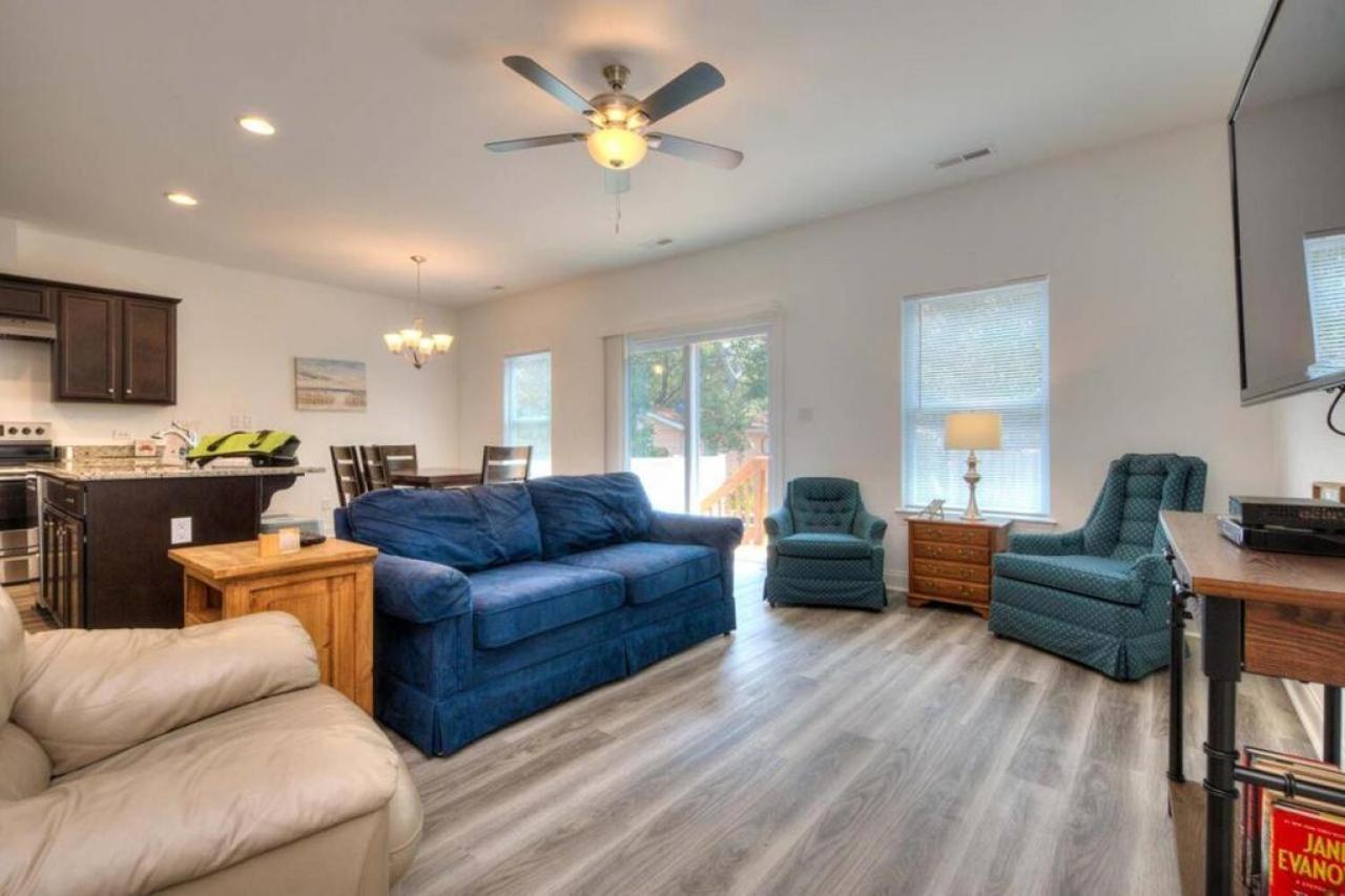 Villa Shrimp On The Barbee Oak Island Exterior foto