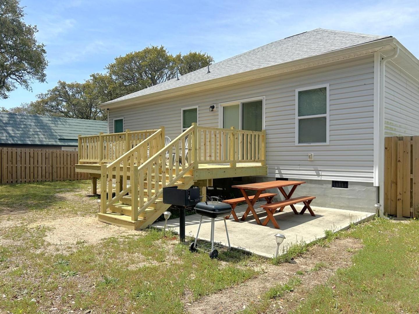 Villa Shrimp On The Barbee Oak Island Exterior foto